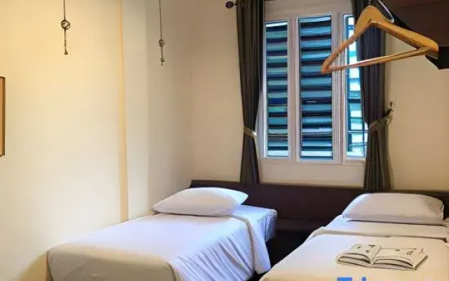 Mega Express Hotel