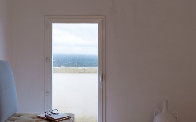 Stone apartment with Terrace by Wonderful Italy