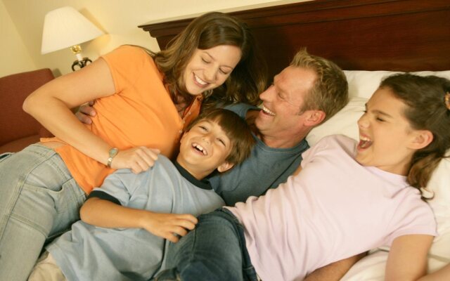 Holiday Inn Express Hotel & Suites Fulton by IHG