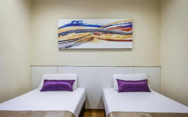 Hotel 81 Cosy