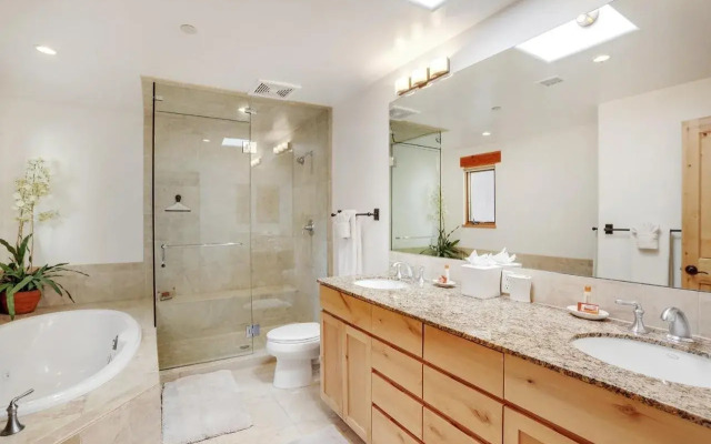 Bishops Lodge Villa Corazones