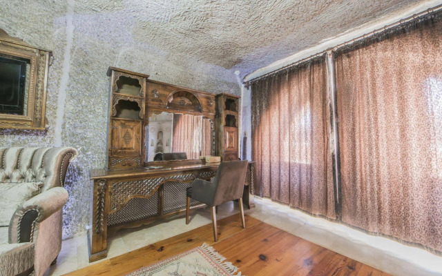 Ottoman Cave Suites