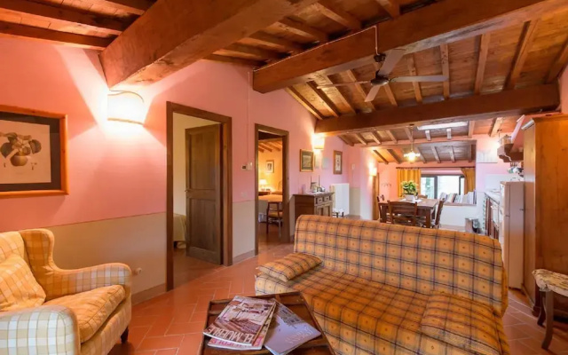 Cosy Holiday Home in Figline Valdarno With Garden