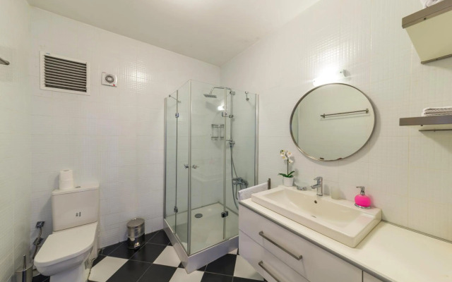 Istanbul Amedros Home