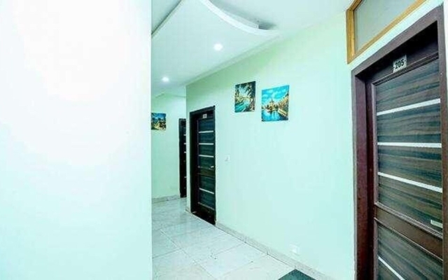 FabHotel Burj