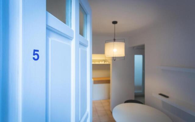 Via Siena 4 - Suites & Rooms