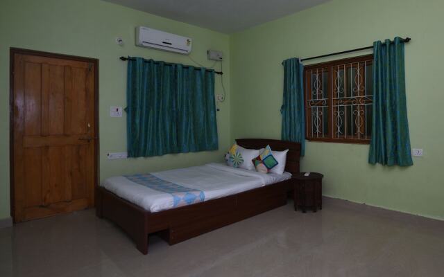 OYO 22994 Home Cozy 2BHK Near Mall De Goa