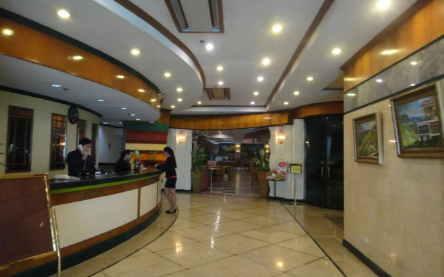 Holiday Plaza Hotel - Cebu