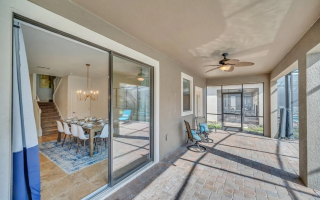 Spacious Home Near Disney