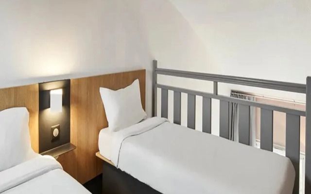 B&B HOTEL Evry Lisses (2)