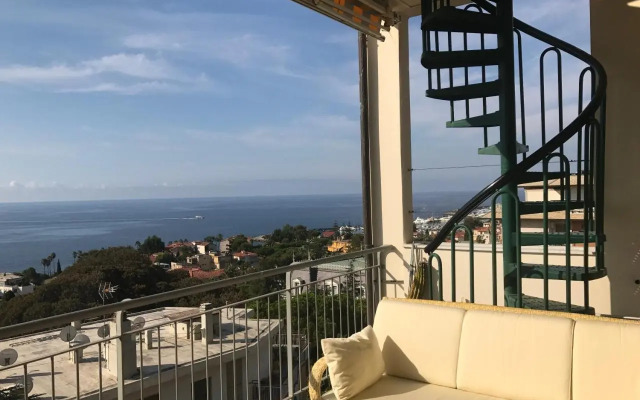 Carlo'S Ba27 - Sanremo Attico Cielo Mare -