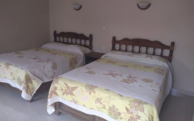 Hotel and Restaurant Los Arcos