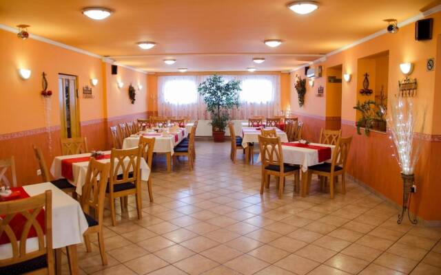 Arany Patkó Pension