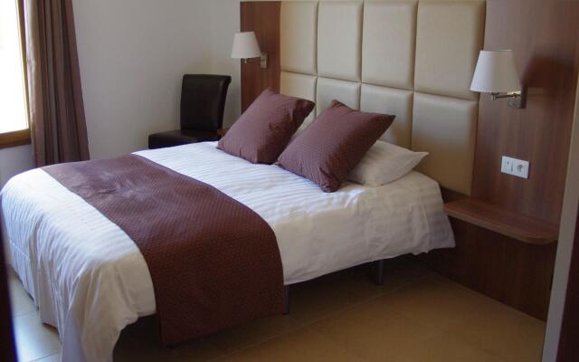 Hôtel Logis Carasol