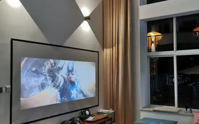 Tomato tree Youth Hostel