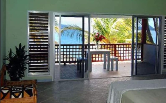 Fort Recovery Beachfront Villa & Suites Hotel