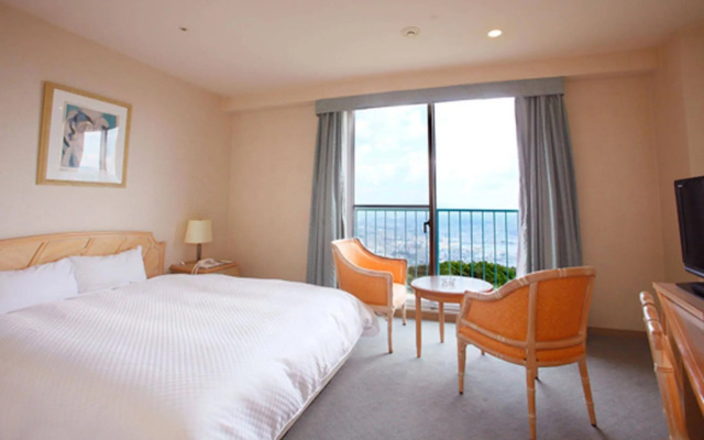 Yumihari No Oka Hotel