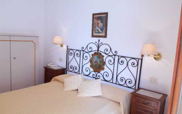 Hotel Villa Mora