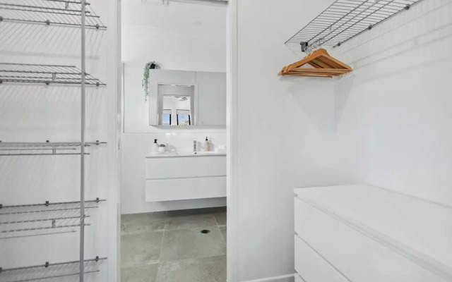 Trinity Oasis Spa BBQ Family Retreat