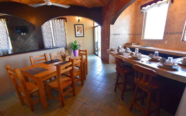 Hotel Villa Flores