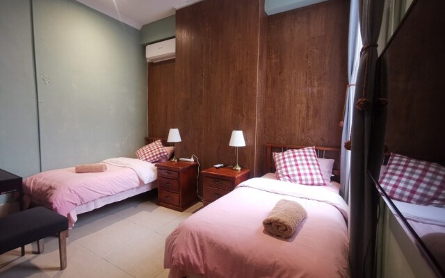 Summers Holiday Inn
