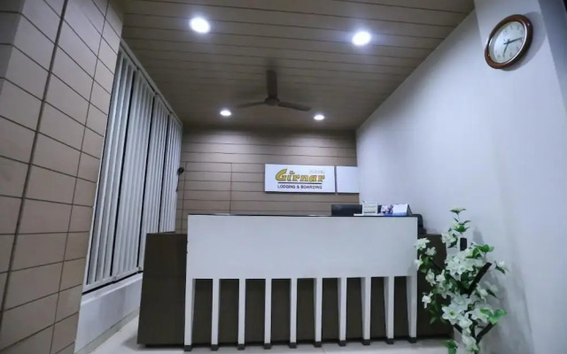 Hotel Girnar