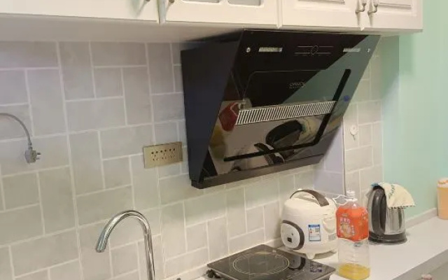 Baicheng Platinum Times Rizu Apartment – Kitchen – Baicheng