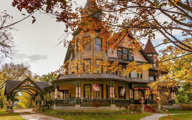 Fargo Mansion Inn