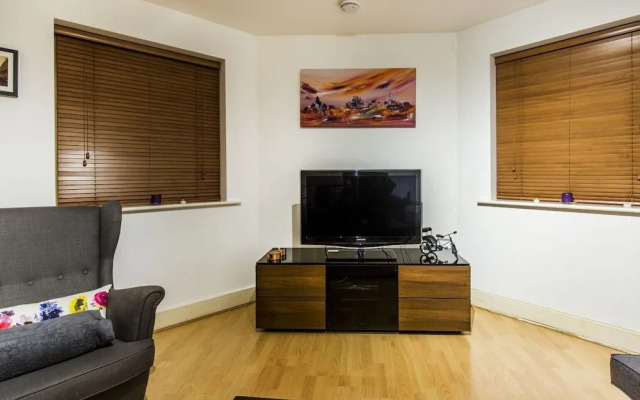 Cosy & Bright Flat for 5 in Greenwich