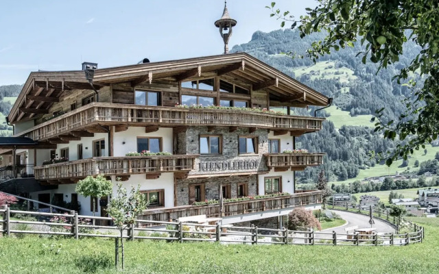 Secluded Farmhouse in Tyrol near Ski Area