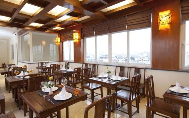 Aranya Hotel