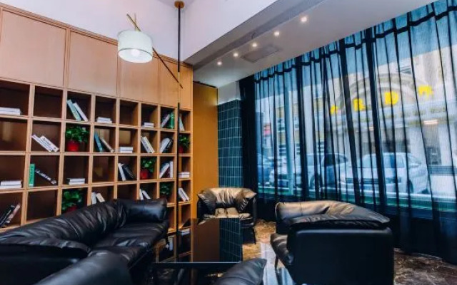 Chonpines Hotel(Tanghe Youlan Avenue Branch)