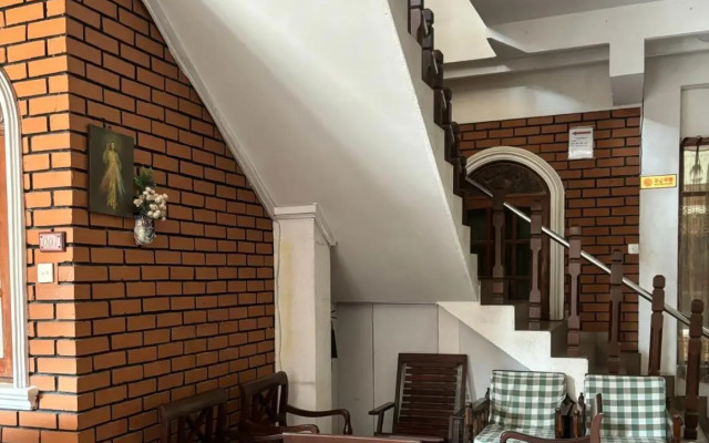 The Village Inn Resort