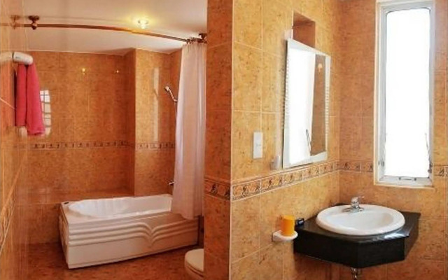 Sunny C Hotel