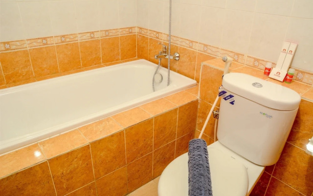 Best Space of 3BR Apartment Grand Palace Kemayoran