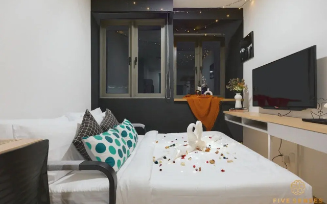 Riveria Premium Kuala Lumpur, Roam