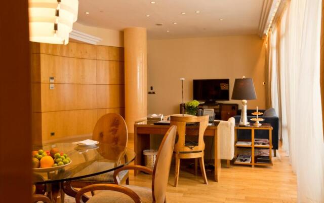 Phoenicia Residence