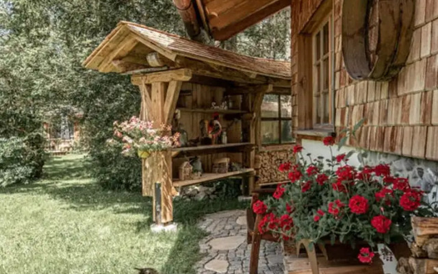 Rustic Holiday Home With Sauna