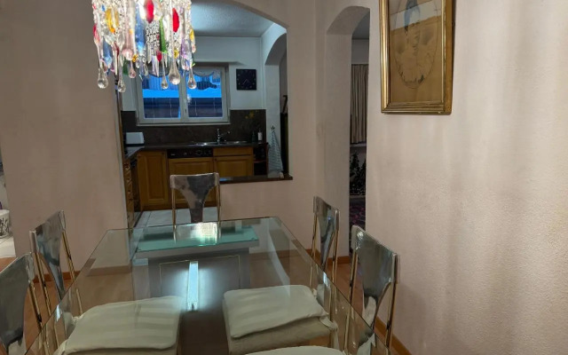 Moderne Ferienwohnung Lenzerheide Mit Aussicht