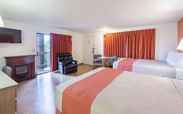Motel 6 Gold Beach