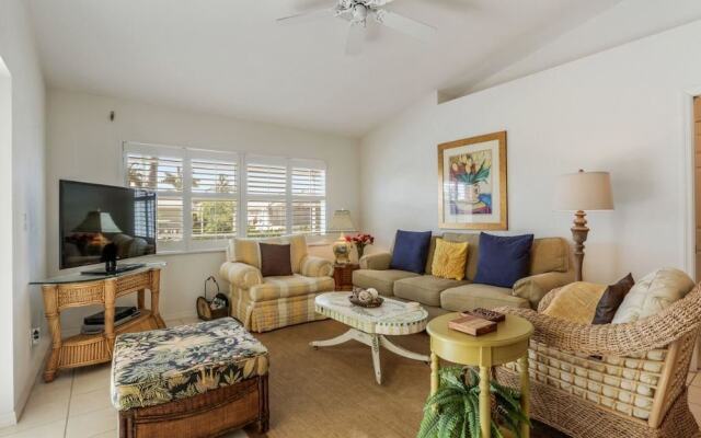 Plantation Court Home