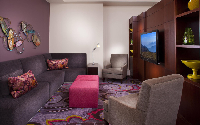 Courtyard by Marriott New Orleans French Quarter/Iberville