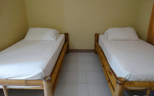 Whites and Greens Beach Resort