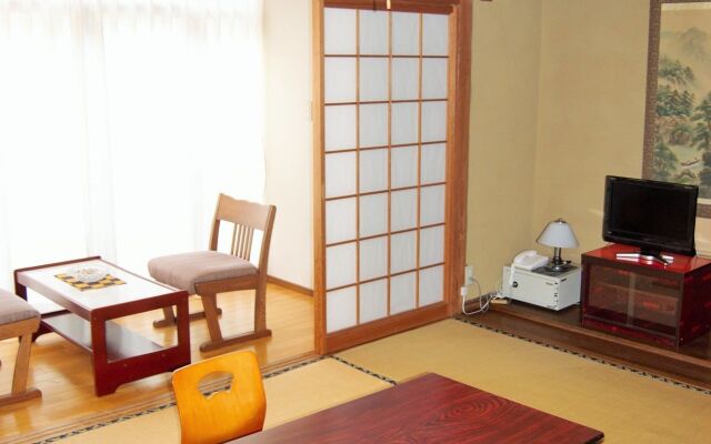 Ryokan Tsuruya Intaku