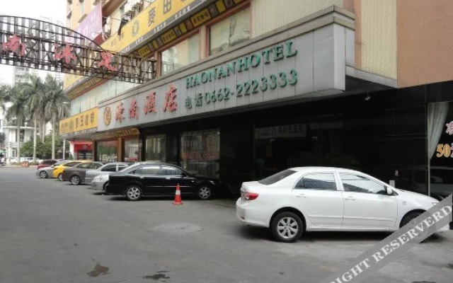 Guangfei Movie Theme Hotel (Yangjiang Baili Square Mojiang Road)