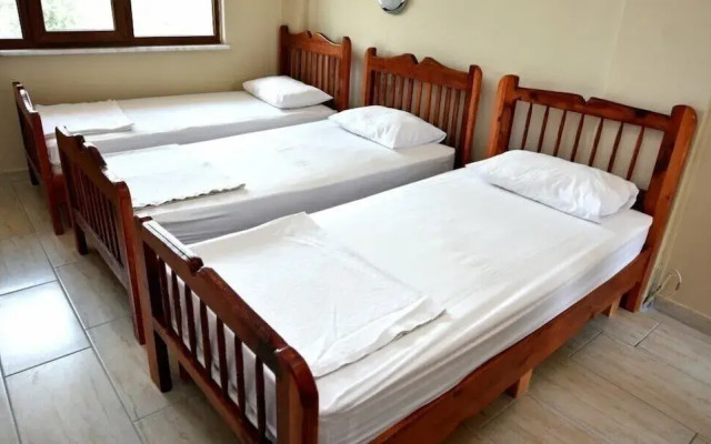 Dama Apart Motel