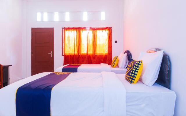 SPOT ON 2318 Citra Palm Residence