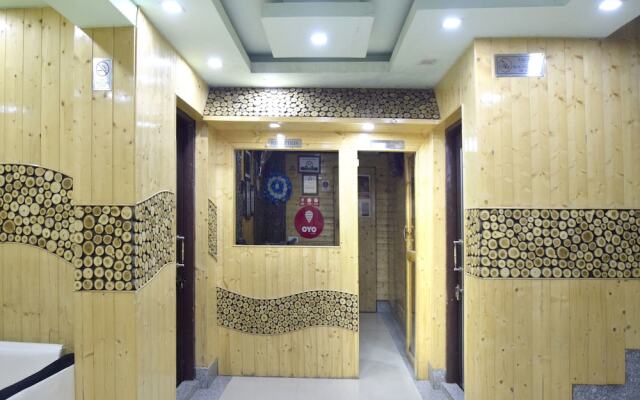 OYO 4944 Hotel New Prince Inn