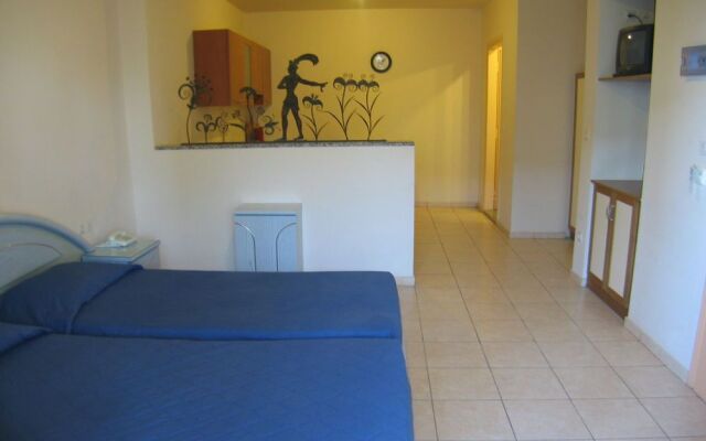 Creta Hotel