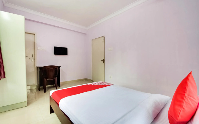 Stay Inn Luxury Service Apartments by OYO Rooms